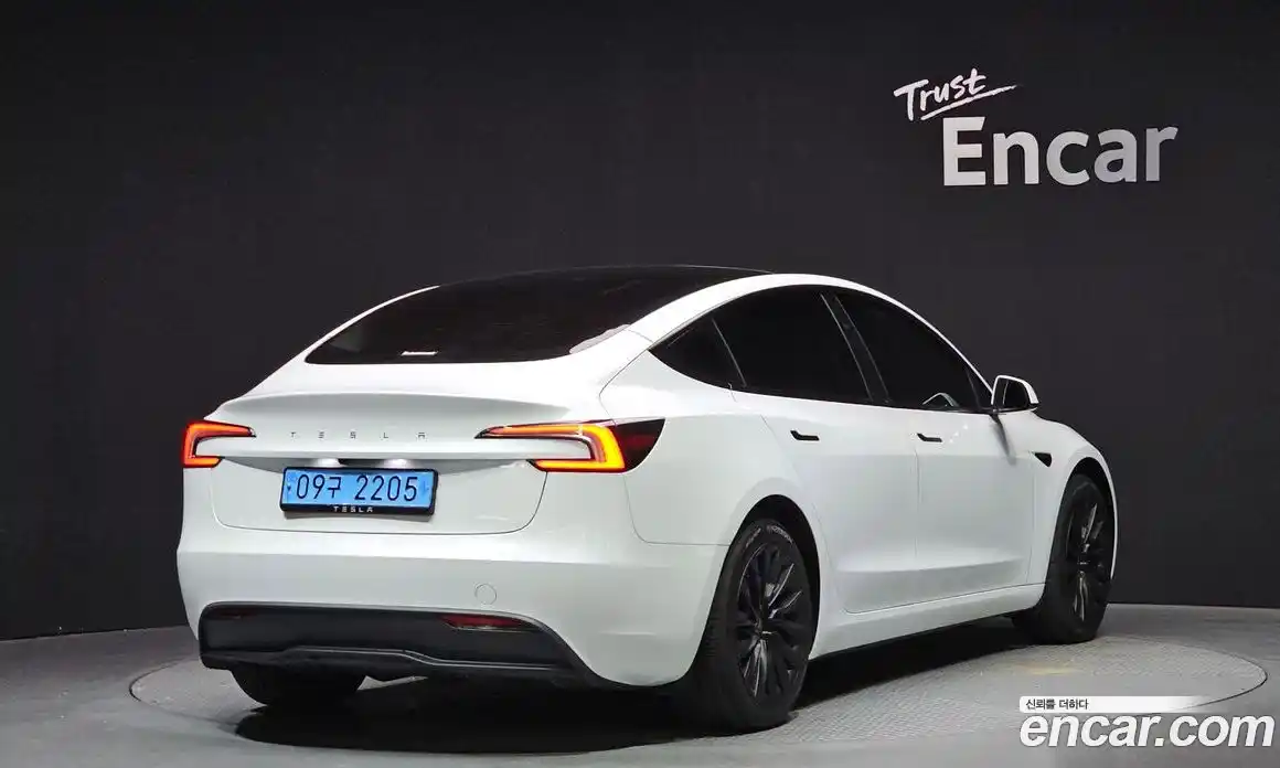 Tesla Model 3 2024 0.2 гидро, фото 2