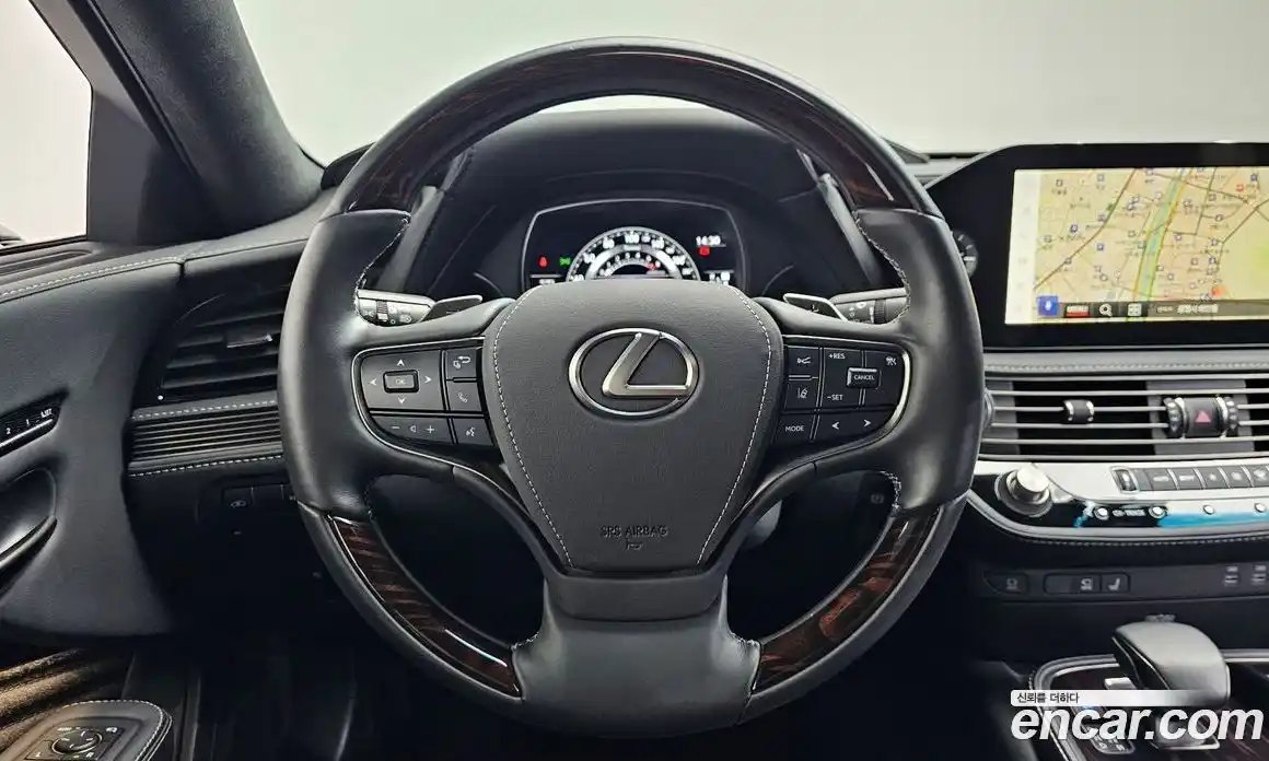 Lexus LS 2023 3.4 гидро, фото 13