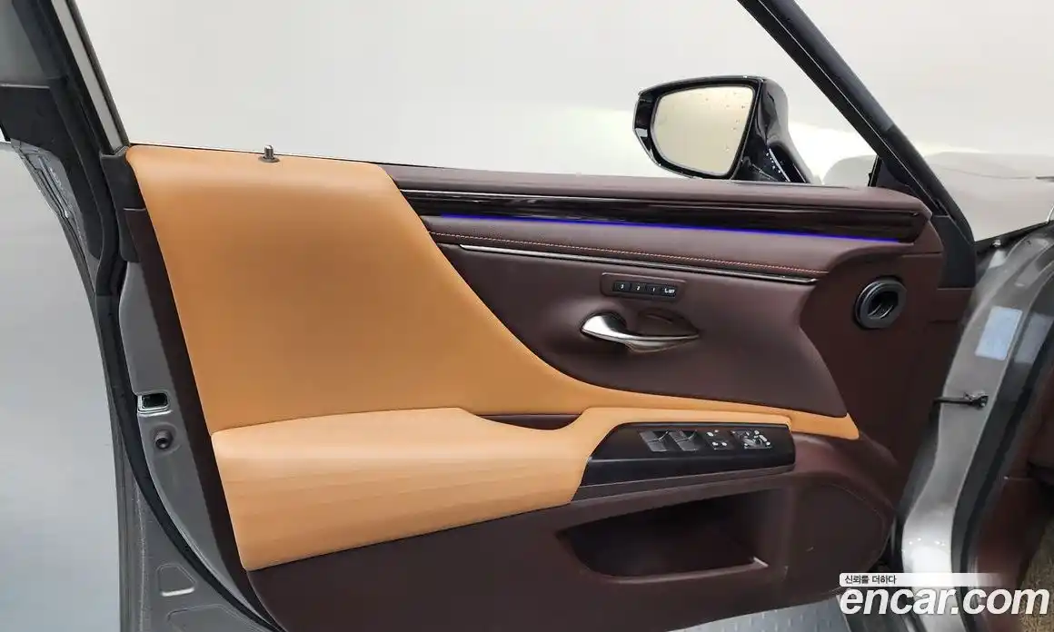 Lexus ES 2019 2.5 гидро, фото 14