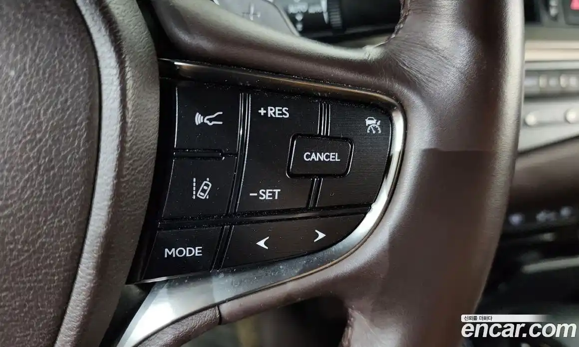 Lexus ES 2019 2.5 гидро, фото 21
