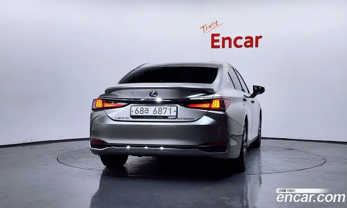 Lexus ES 2019 2.5 гидро, фото 4