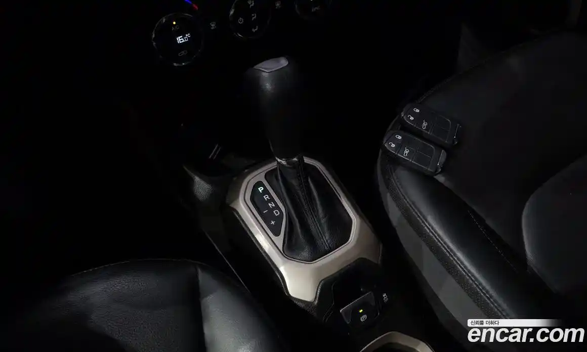 Jeep Renegade 2017 2.4 автомат (гидро), фото 12