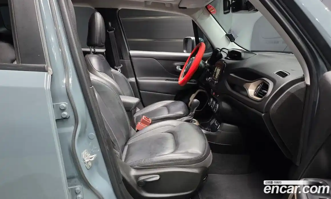 Jeep Renegade 2017 2.4 автомат (гидро), фото 17