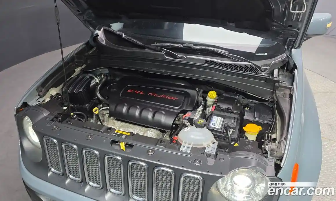 Jeep Renegade 2017 2.4 автомат (гидро), фото 6