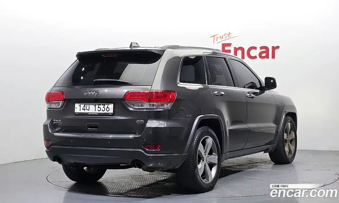 Jeep Cherokee 2014 3.0 автомат (гидро), фото 2