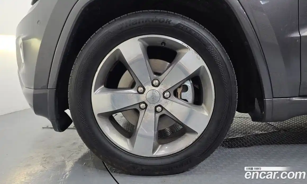 Jeep Cherokee 2014 3.0 автомат (гидро), фото 5