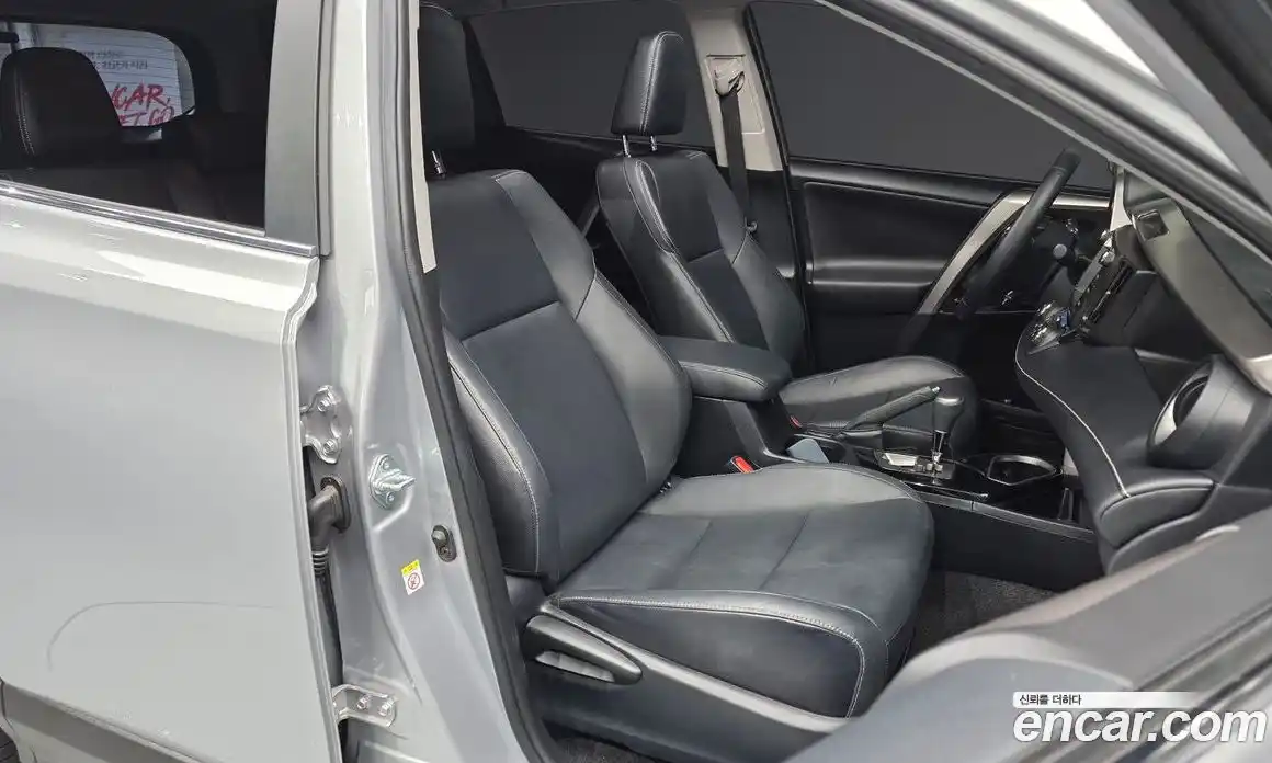 Toyota RAV4 2017 2.5 гидро, фото 12