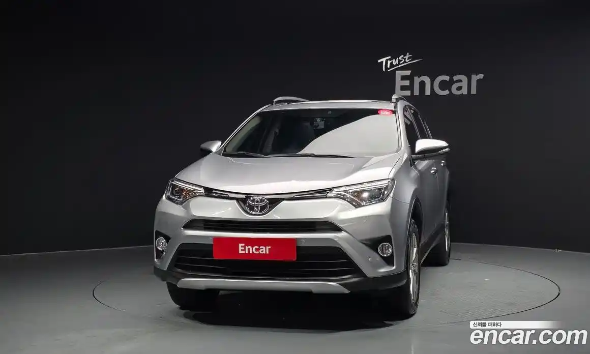 Toyota RAV4 2017 2.5 гидро, фото 3