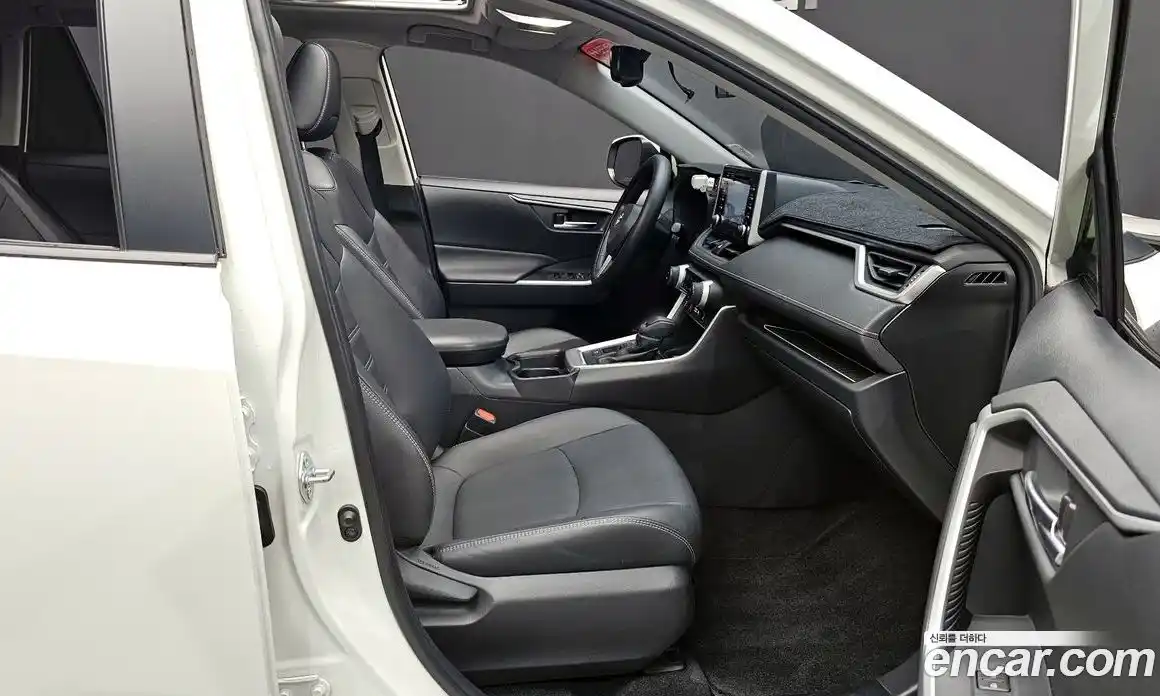 Toyota RAV4 2021 2.5 гидро, фото 15