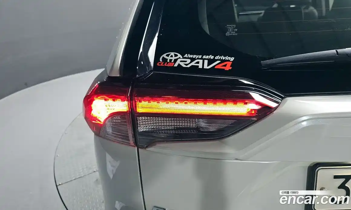 Toyota RAV4 2021 2.5 гидро, фото 8
