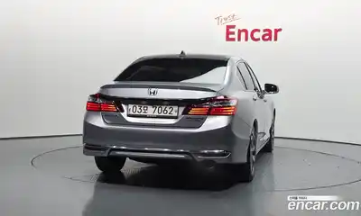 Honda Accord 2017 2.4 автомат (гидро), миниатюра 4