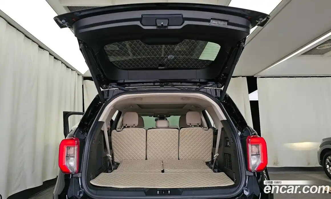 Ford Explorer 2022 2.3 автомат (гидро), фото 26