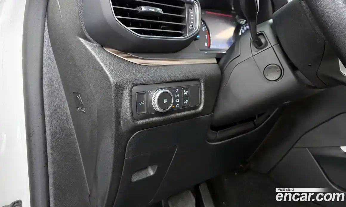 Ford Explorer 2021 2.3 автомат (гидро), фото 17