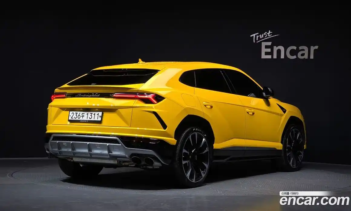 Lamborghini Urus 2019 4.0 гидро, фото 2