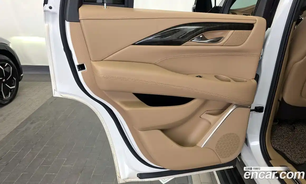 Cadillac Escalade 2020 6.2 гидро, фото 15