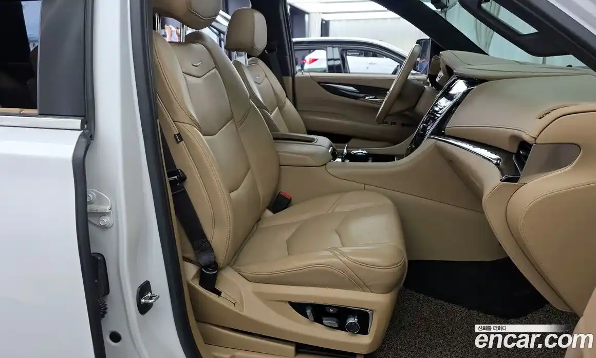 Cadillac Escalade 2020 6.2 гидро, фото 17