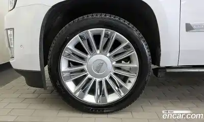 Cadillac Escalade 2020 6.2 гидро, миниатюра 5