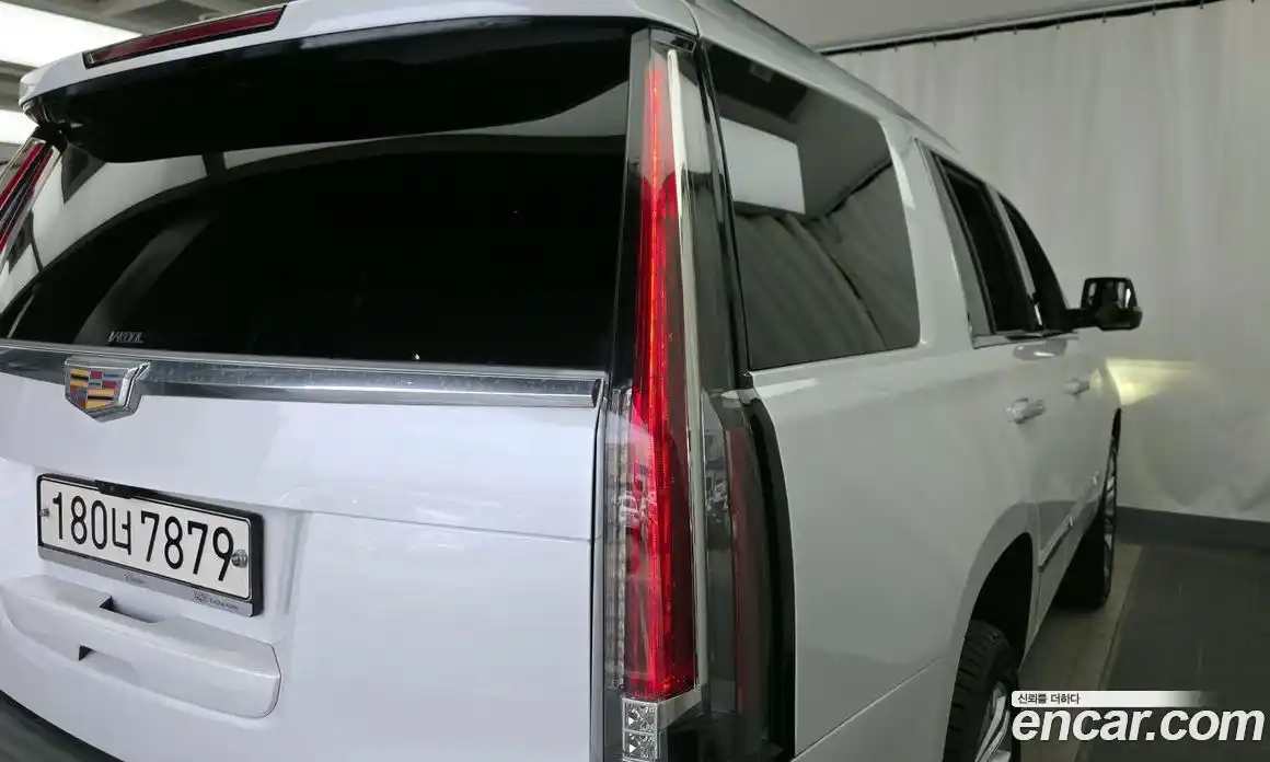 Cadillac Escalade 2020 6.2 гидро, фото 9