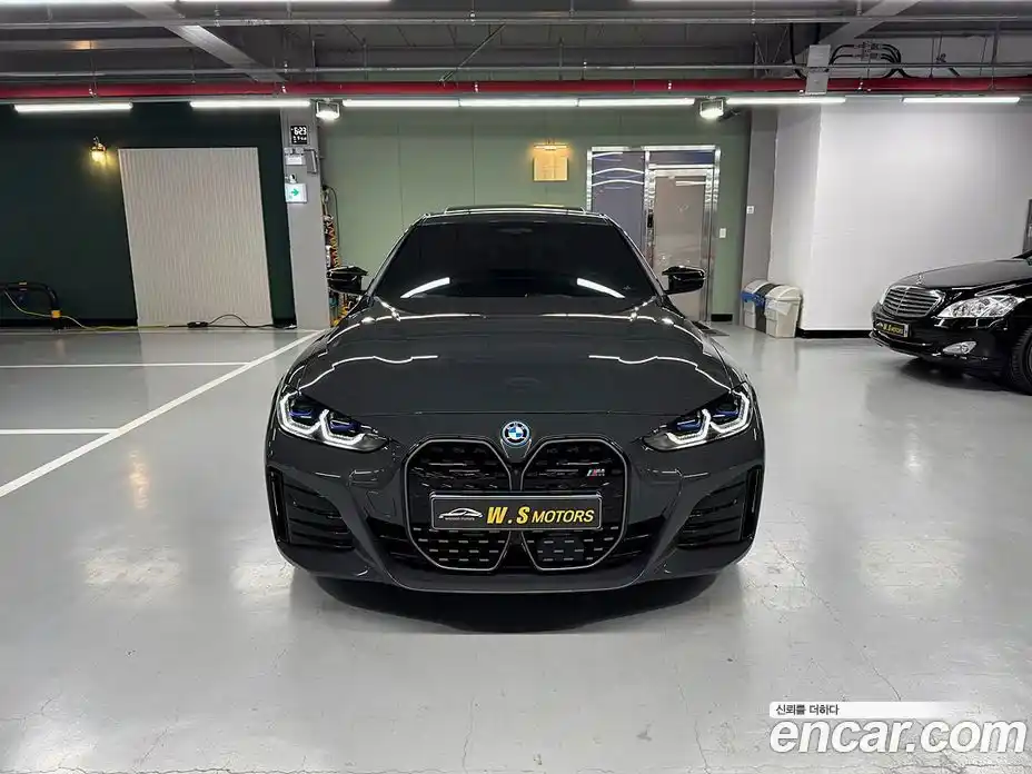 BMW i4 2023 2.1 автомат (гидро), фото 2