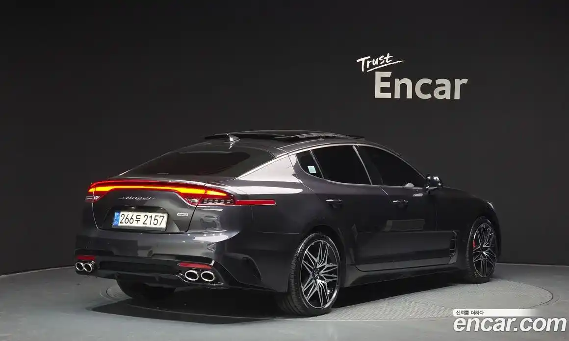 Kia Stinger 2020 2.5 автомат (гидро), фото 2