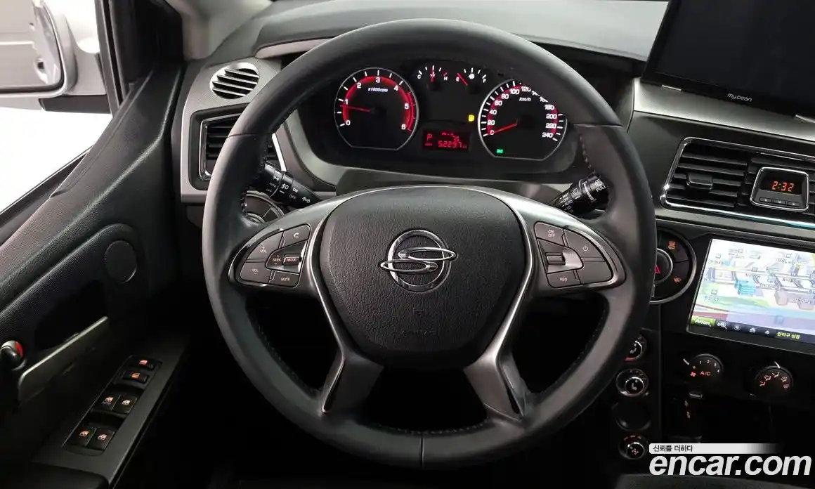 SsangYong Korando 2017 2.2 автомат (гидро), фото 13