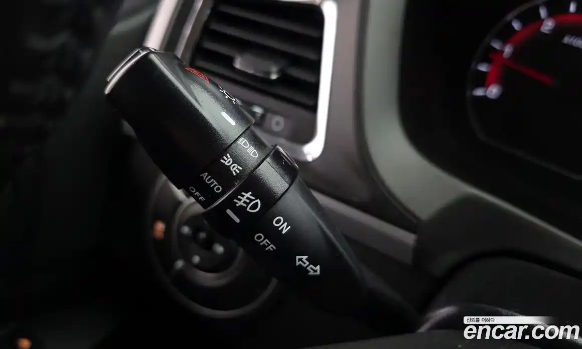 SsangYong Korando 2017 2.2 автомат (гидро), фото 18