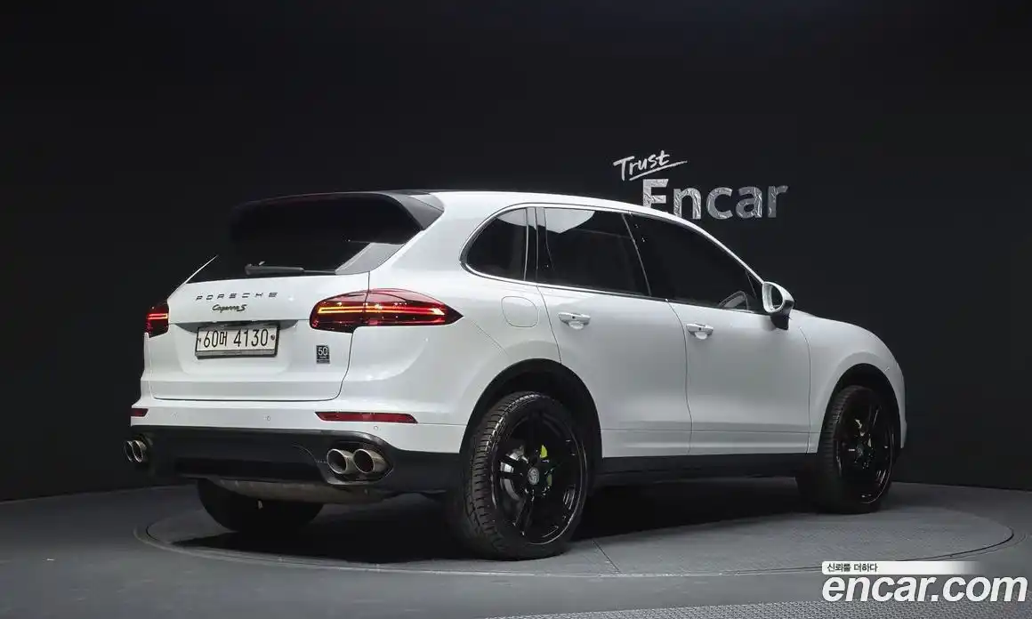 Porsche Cayenne 2015 3.0 автомат (гидро), фото 2