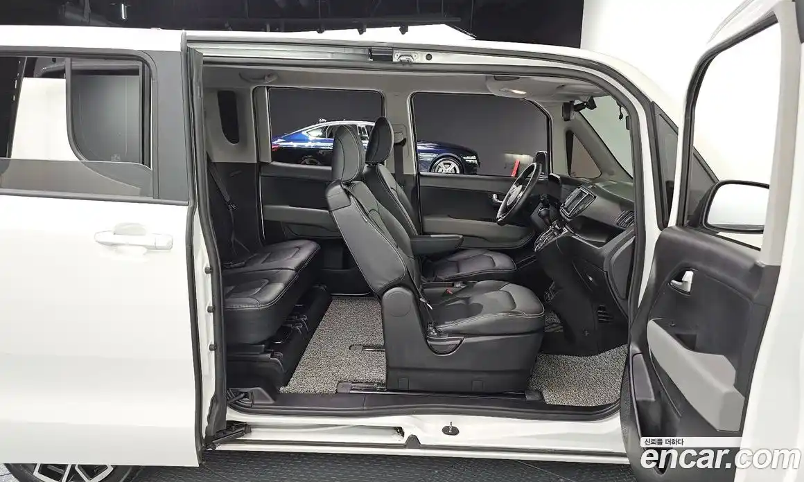 Kia Ray 2023 1.0 автомат (гидро), фото 12