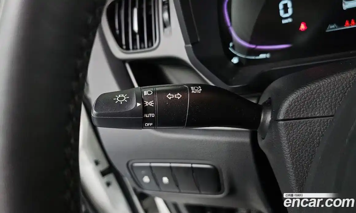 Kia Ray 2023 1.0 автомат (гидро), фото 15