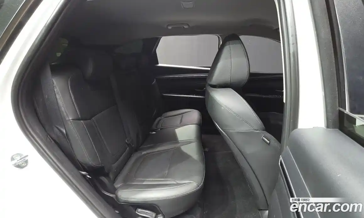 Hyundai Tucson 2022 1.6 автомат (гидро), фото 12