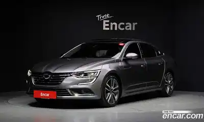 Renault SM6
