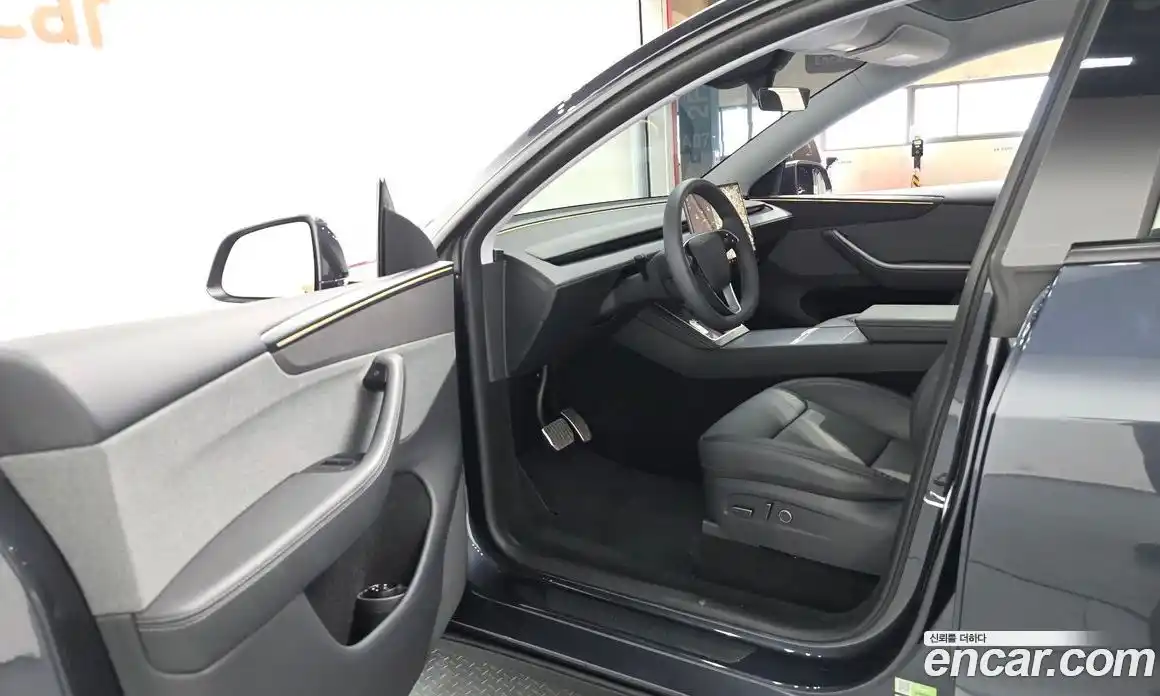 Tesla Model Y 2025 0.2 гидро, фото 13