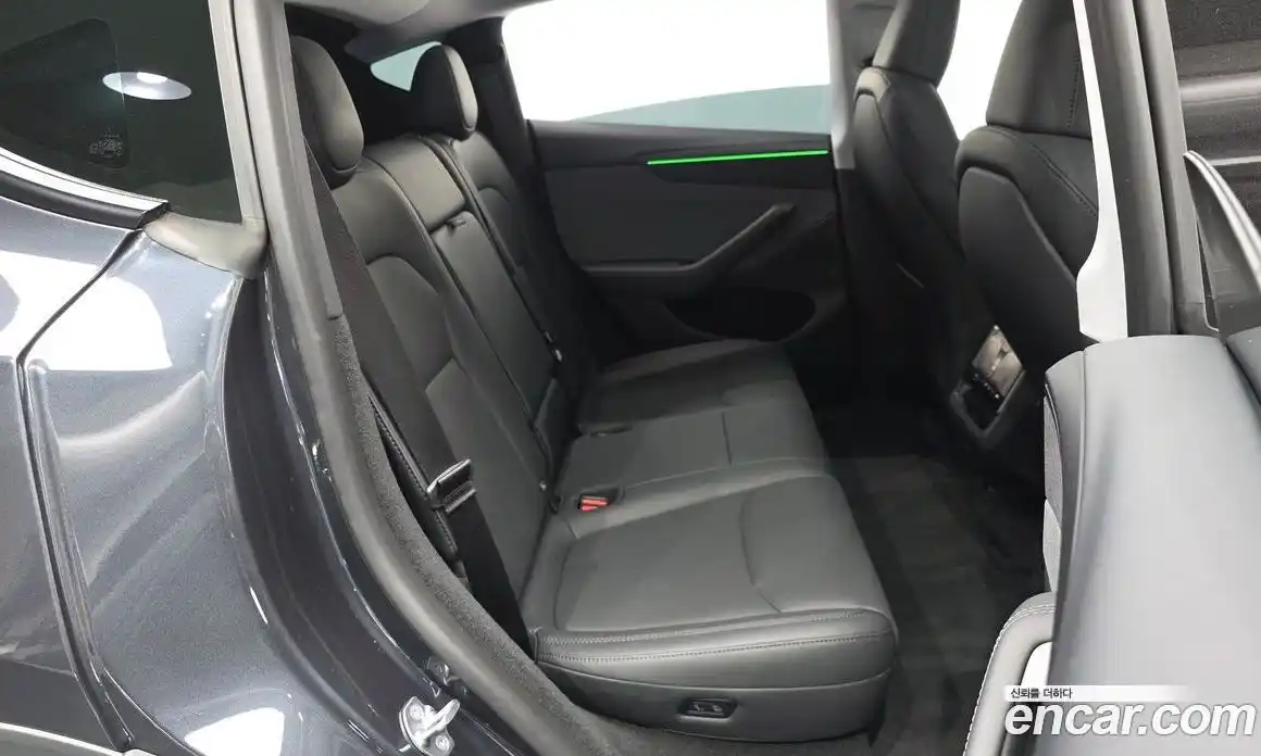 Tesla Model Y 2025 0.2 гидро, фото 18