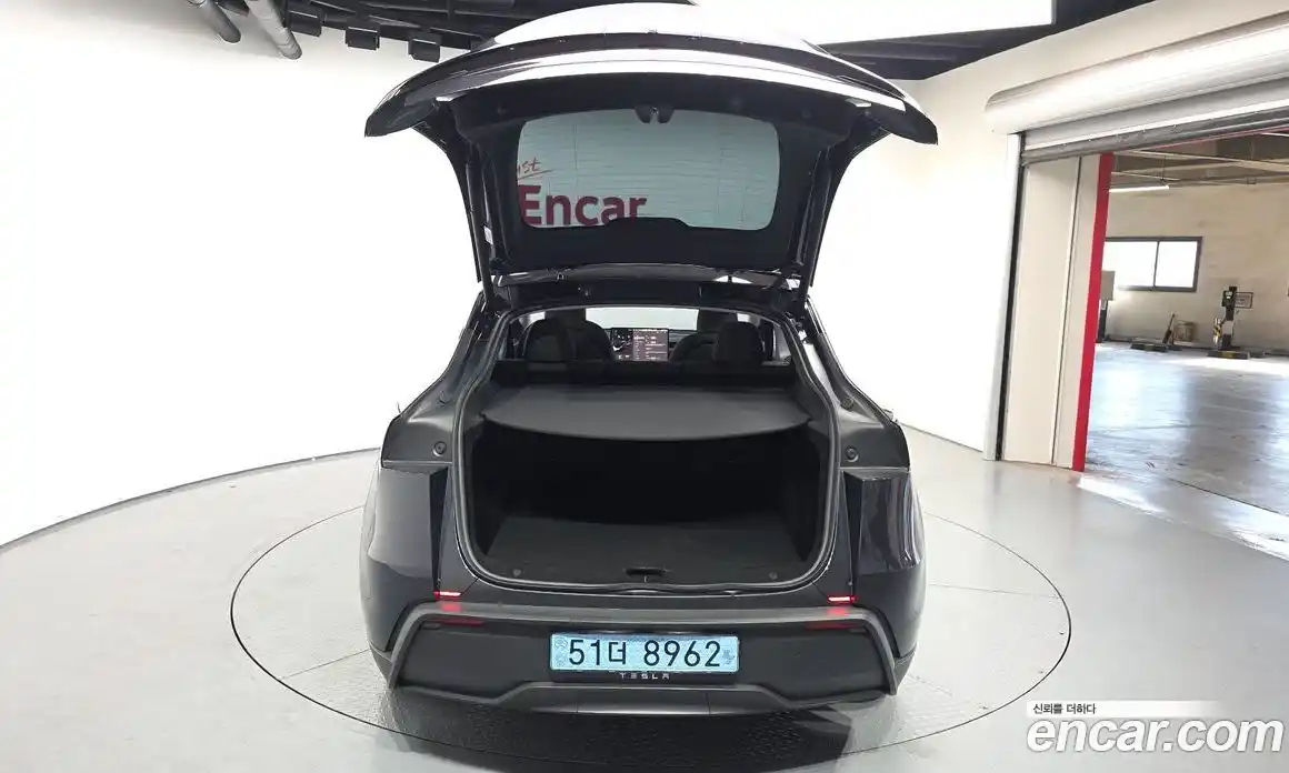 Tesla Model Y 2025 0.2 гидро, фото 26