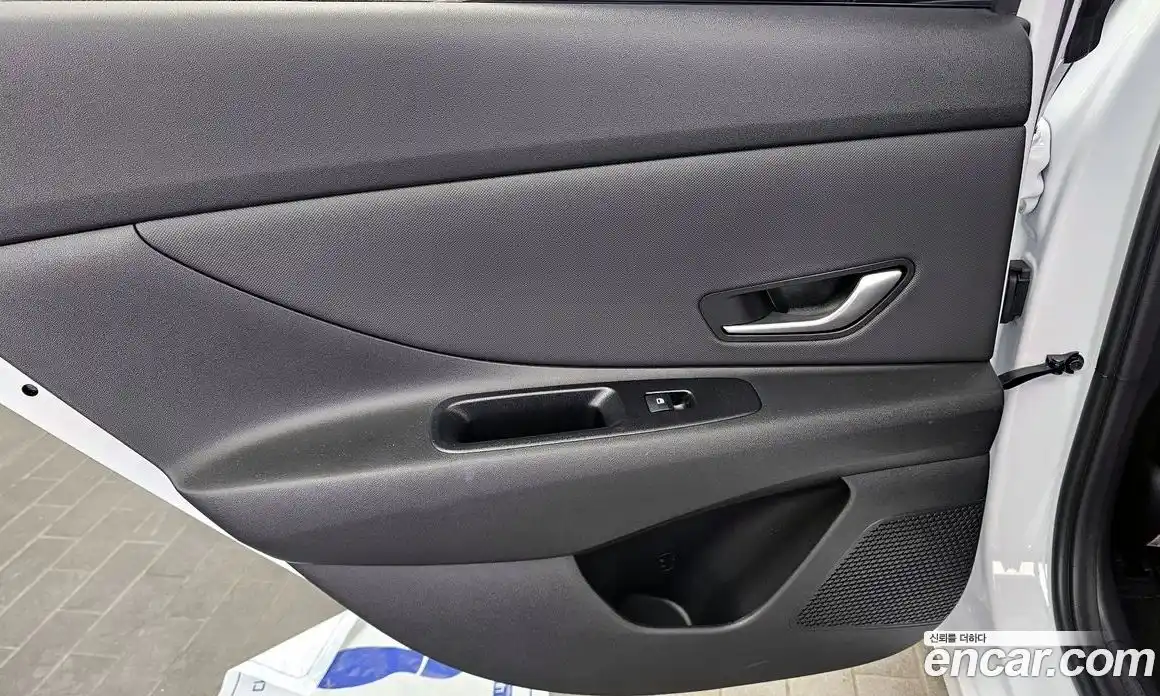 Hyundai Avante 2025 1.6 автомат (гидро), фото 15