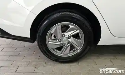 Hyundai Avante 2025 1.6 автомат (гидро), миниатюра 5