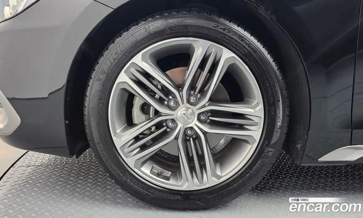Hyundai Grandeur 2017 2.4 автомат (гидро), фото 5
