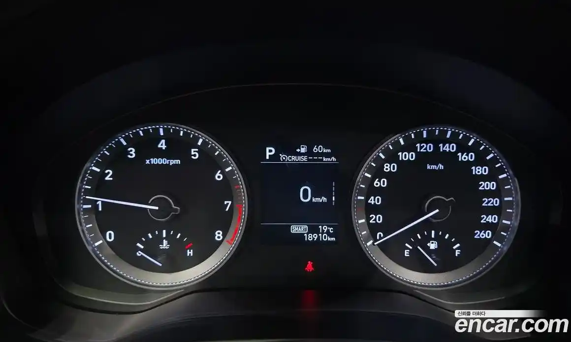 Hyundai Grandeur 2017 2.4 автомат (гидро), фото 8