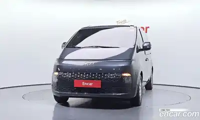 Hyundai Staria 2023 2.2 автомат (гидро), миниатюра 3