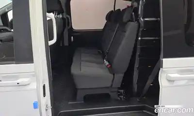 Hyundai Staria 2022 2.2 автомат (гидро), миниатюра 11