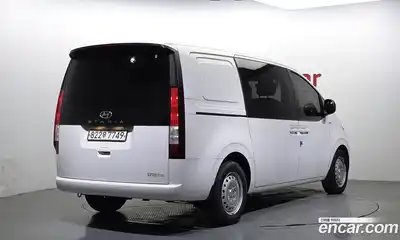 Hyundai Staria 2022 2.2 автомат (гидро), миниатюра 2