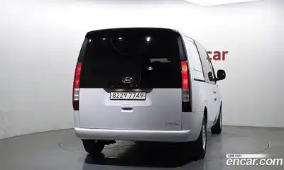 Hyundai Staria 2022 2.2 автомат (гидро), миниатюра 4