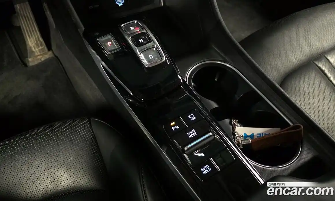 Hyundai Sonata 2019 2.0 автомат (гидро), фото 12