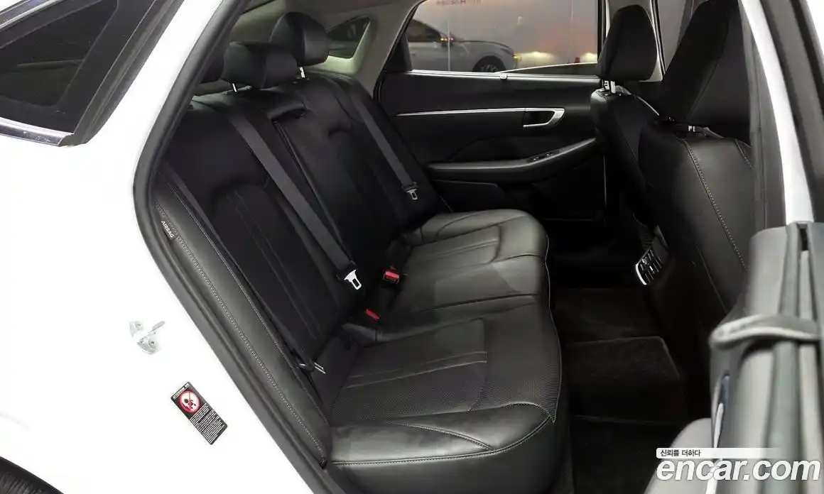Hyundai Sonata 2019 2.0 автомат (гидро), фото 17