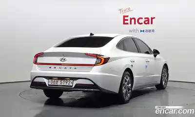 Hyundai Sonata 2019 2.0 автомат (гидро), миниатюра 2