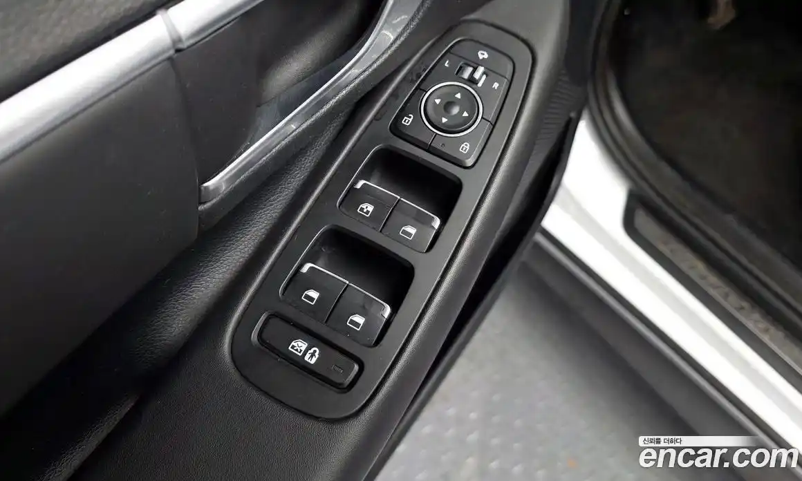Hyundai Sonata 2019 2.0 автомат (гидро), фото 25