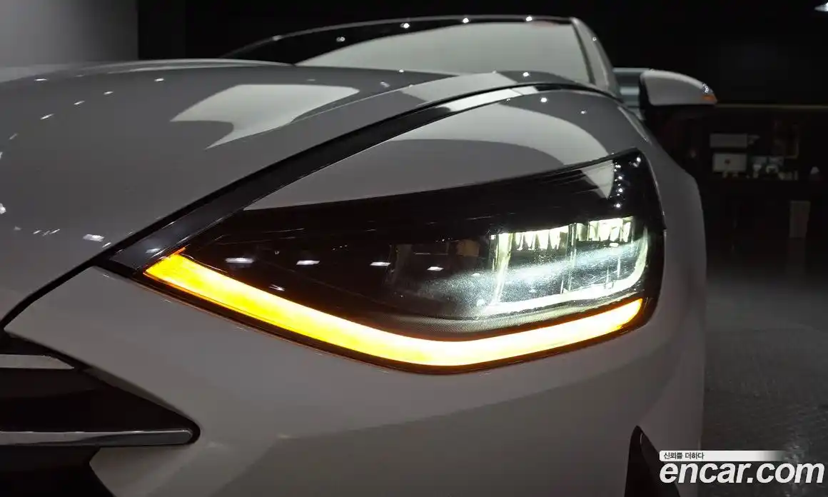 Hyundai Sonata 2019 2.0 автомат (гидро), фото 8