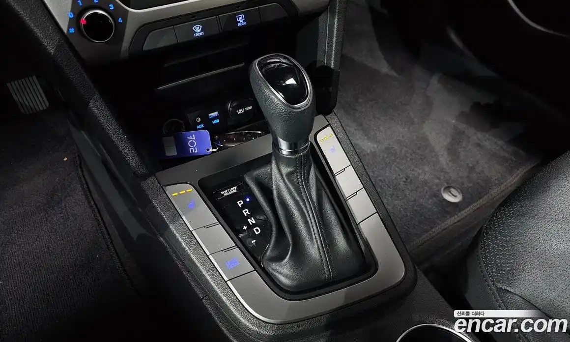 Hyundai Avante 2018 1.6 гидро, фото 12