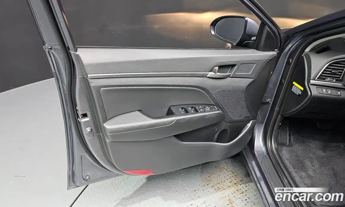 Hyundai Avante 2018 1.6 гидро, фото 14