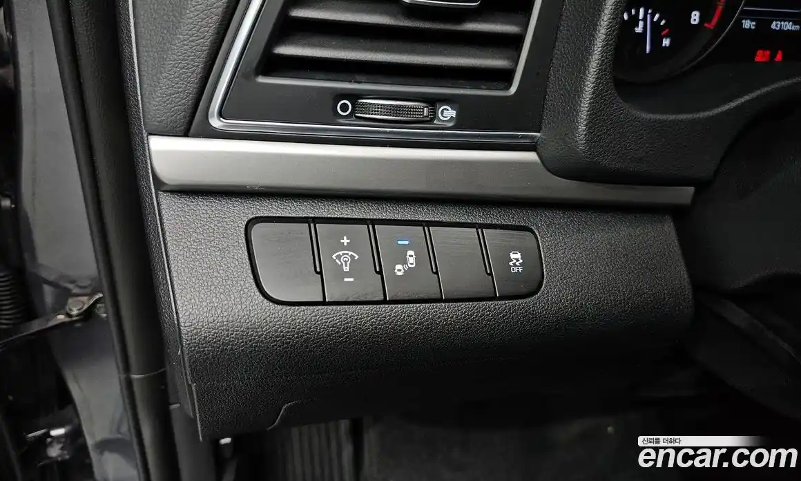 Hyundai Avante 2018 1.6 гидро, фото 23